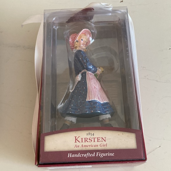 COMPLETE SET of 8 American Girl / Pleasant Co. figurines by Hallmark. 2002. - Picture 5 of 14